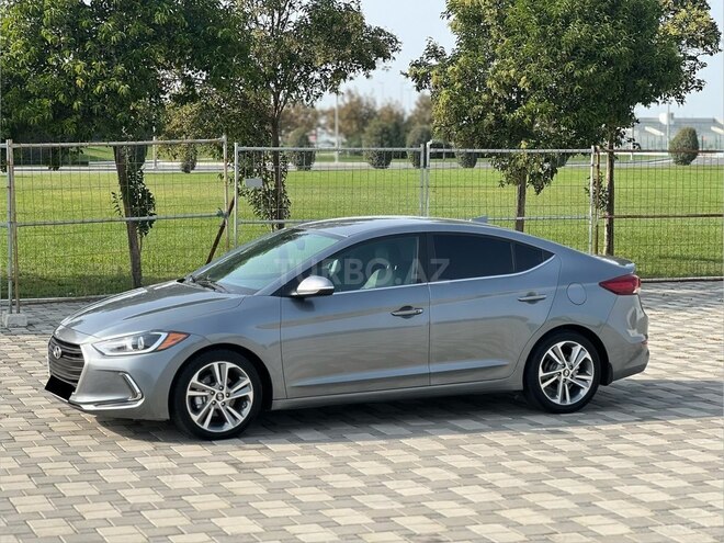 Hyundai Elantra 2018, 113,000 km - 2.0 l - Bakı