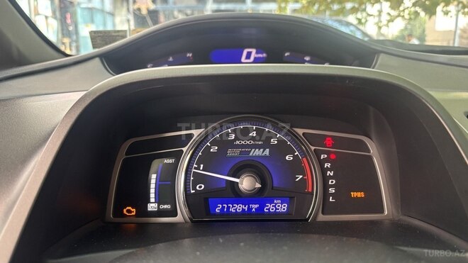 Honda Civic 2008, 277,300 km - 1.3 л - Bakı