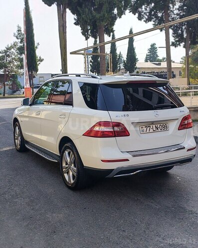 Mercedes ML 350 4MATIC 2011, 220,000 km - 3.5 l - Zaqatala
