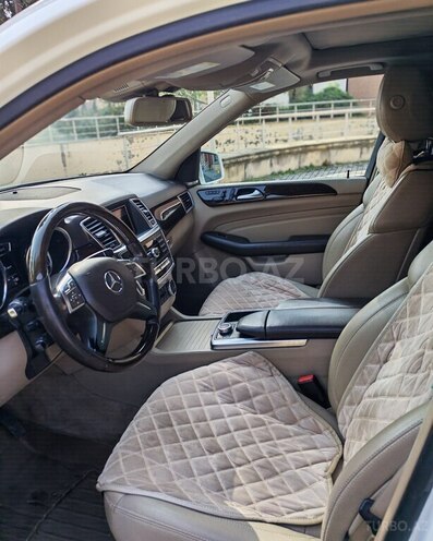 Mercedes ML 350 4MATIC 2011, 220,000 km - 3.5 l - Zaqatala