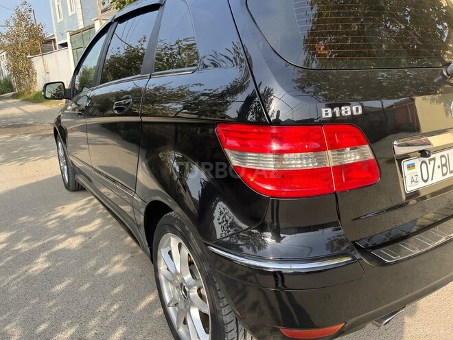 Mercedes B 170 2009, 197,000 km - 1.7 л - Bakı