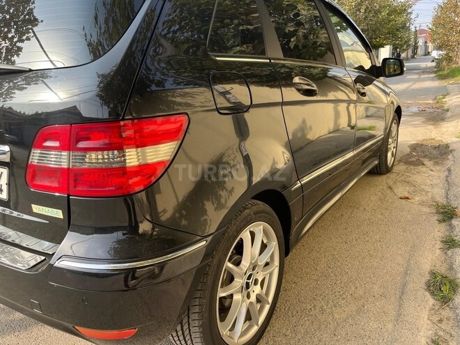 Mercedes B 170 2009, 197,000 km - 1.7 л - Bakı
