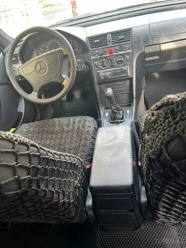 Mercedes C 180 1998, 355,000 km - 1.8 л - Şəki