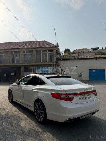Hyundai Grandeur 2016, 193,000 km - 2.2 л - Bakı
