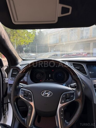 Hyundai Grandeur 2016, 193,000 km - 2.2 л - Bakı