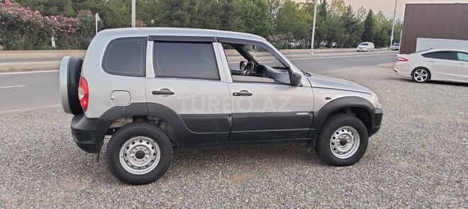 Chevrolet Niva 2012, 157,000 km - 1.7 l - Göygöl
