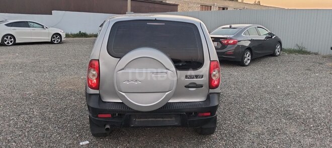Chevrolet Niva 2012, 157,000 km - 1.7 l - Göygöl