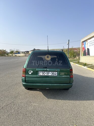 Opel Astra 1997, 344,000 km - 1.6 л - Qobustan