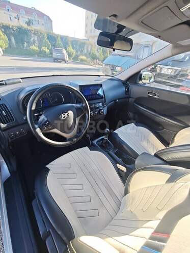 Hyundai i30 2007, 176,000 km - 1.4 l - Bakı