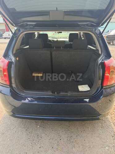 Toyota Corolla 2006, 225,000 km - 1.4 l - Şirvan