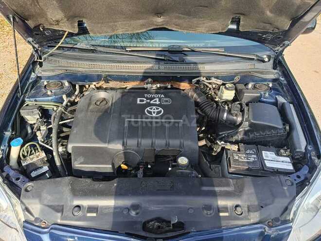Toyota Corolla 2006, 225,000 km - 1.4 l - Şirvan