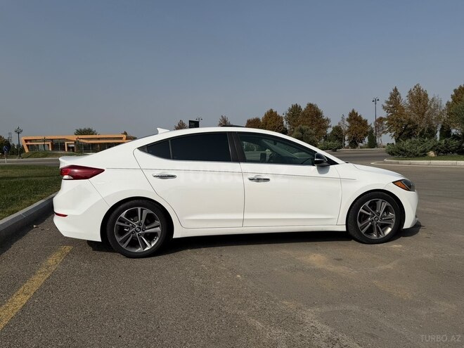 Hyundai Elantra 2018, 155,000 km - 2.0 l - Gəncə
