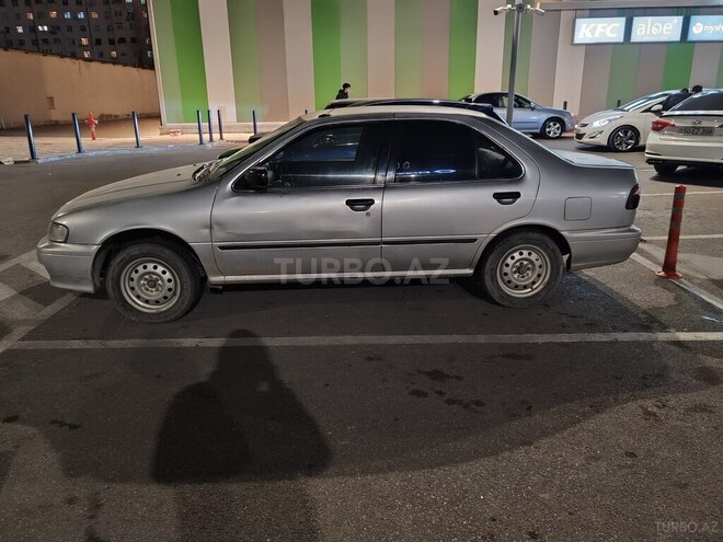 Nissan Sunny 1999, 250,000 km - 1.3 л - Sumqayıt