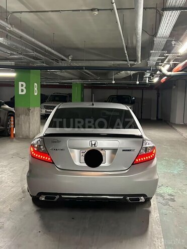 Honda Civic 2011, 333,333 km - 1.5 л - Bakı