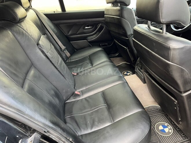 BMW 540 2002, 363,000 km - 4.4 l - Xırdalan