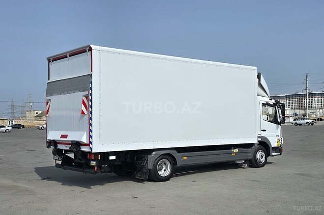 Mercedes Atego 816 2010, 294,000 km - 4.3 l - Bakı