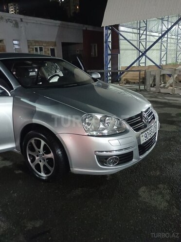 Volkswagen Jetta 2005, 495,000 km - 1.6 l - Bakı