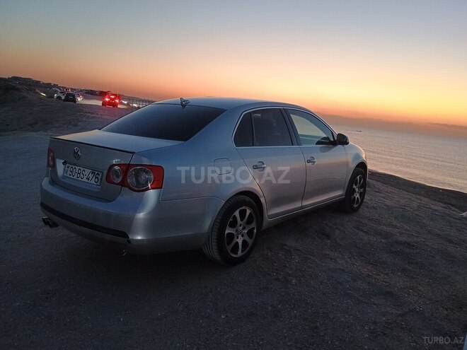 Volkswagen Jetta 2005, 495,000 km - 1.6 l - Bakı