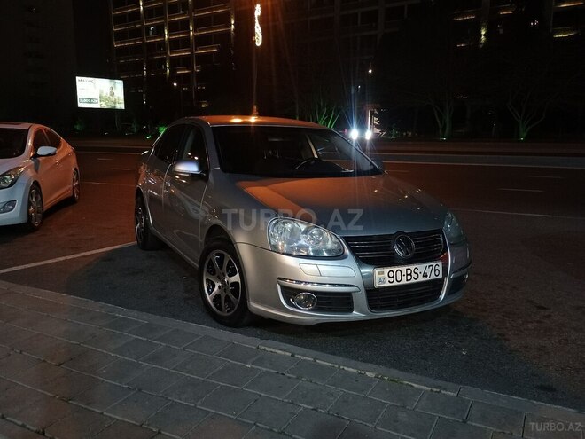 Volkswagen Jetta 2005, 495,000 km - 1.6 l - Bakı