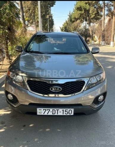 Kia Sorento 2012, 173,980 km - 2.0 l - Qazax