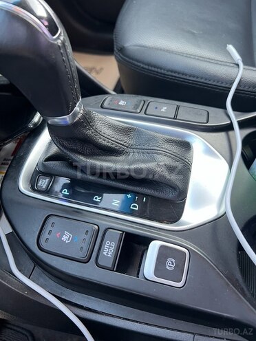 Hyundai Santa Fe 2017, 193,500 km - 2.0 л - Bakı