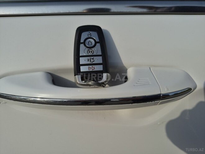 Ford Fusion (North America) 2019, 194,579 km - 1.5 л - Bakı