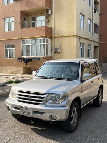 Mitsubishi Pajero io 2000, 168,000 km - 2.0 l - Bakı