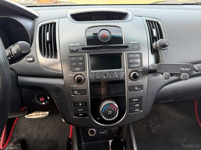 Kia Forte 2011, 241,000 km - 1.6 l - Bakı