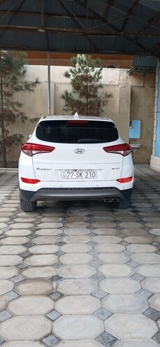 Hyundai Tucson 2015, 191,320 km - 2.0 л - Bakı