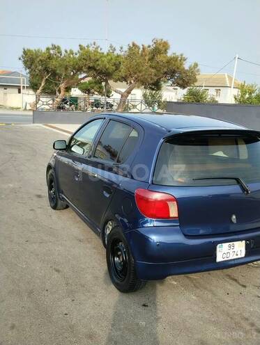 Toyota Vitz 2002, 285,620 km - 1.0 l - Bakı