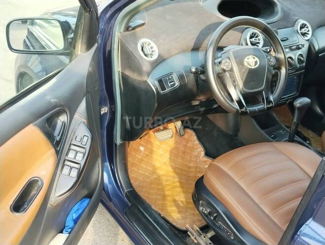 Toyota Vitz 2002, 285,620 km - 1.0 l - Bakı