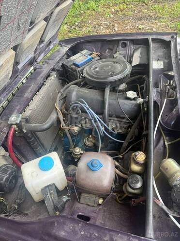 LADA (VAZ) 2107 2000, 240,000 km - 1.6 л - Qax