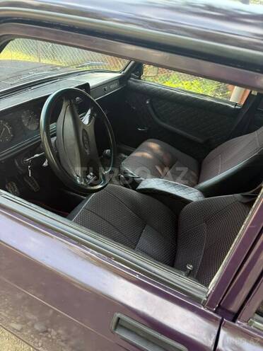LADA (VAZ) 2107 2000, 240,000 km - 1.6 л - Qax