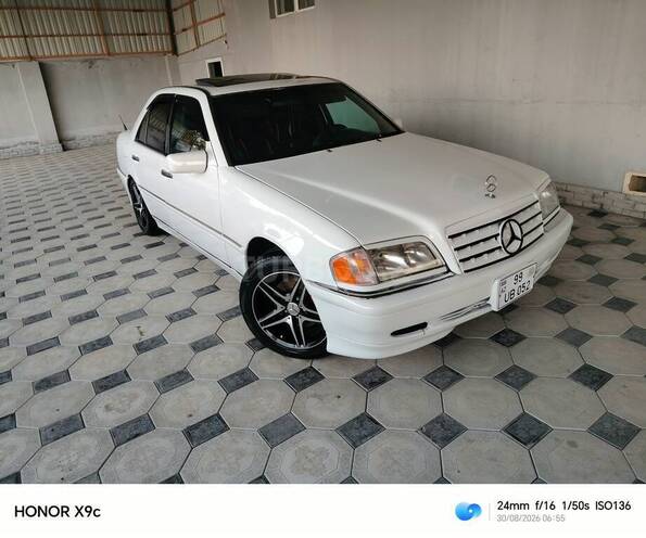 Mercedes C 230 1997, 156,675 km - 2.3 l - Sabirabad