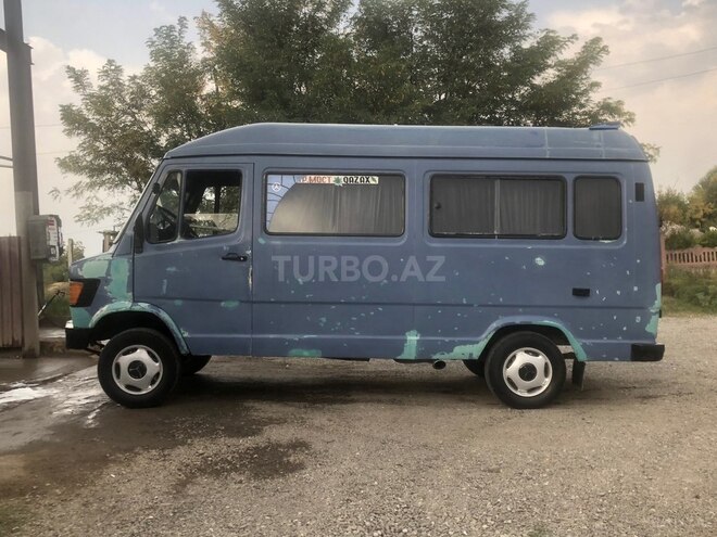Mercedes 208 D 1992, 398,458 km - 2.3 л - Qazax