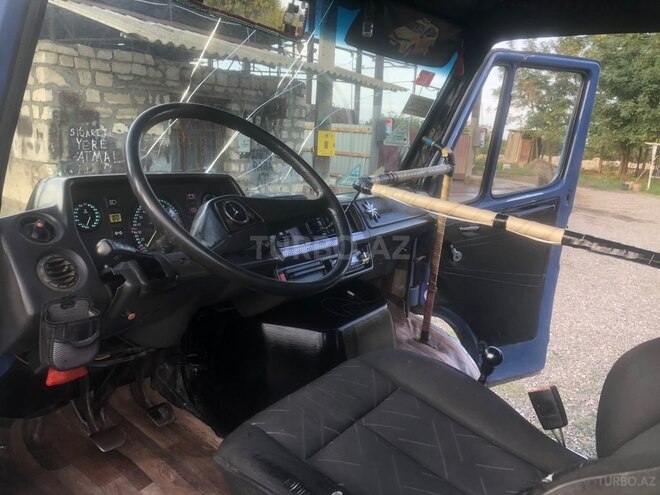 Mercedes 208 D 1992, 398,458 km - 2.3 л - Qazax
