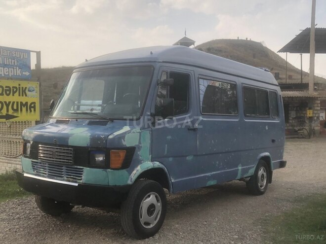 Mercedes 208 D 1992, 398,458 km - 2.3 л - Qazax