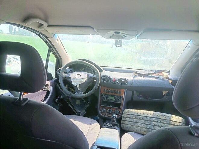 Mercedes A 160 2002, 150,000 km - 1.6 l - Ağdam