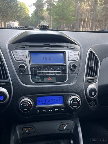 Hyundai ix35 2011, 228,456 km - 2.4 l - Sumqayıt