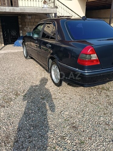 Mercedes C 220 1996, 500,000 km - 2.2 l - Tovuz