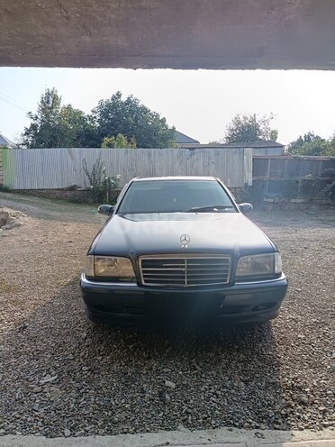 Mercedes C 220 1996, 500,000 km - 2.2 l - Tovuz
