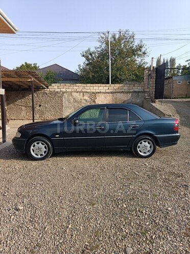 Mercedes C 220 1996, 500,000 km - 2.2 l - Tovuz
