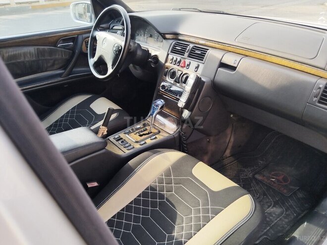 Mercedes E 270 2000, 450,000 km - 2.7 l - Sumqayıt