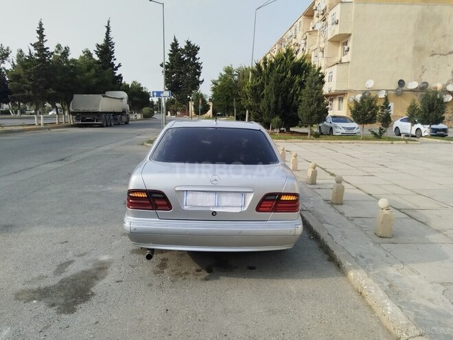 Mercedes E 270 2000, 450,000 km - 2.7 l - Sumqayıt