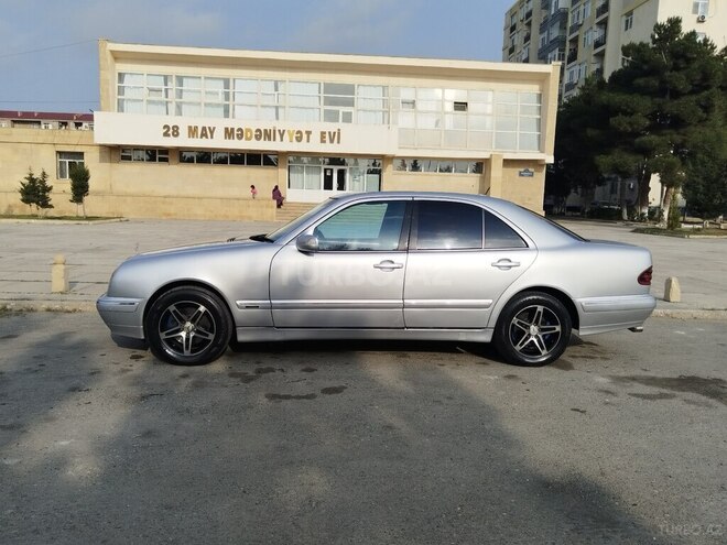 Mercedes E 270 2000, 450,000 km - 2.7 l - Sumqayıt
