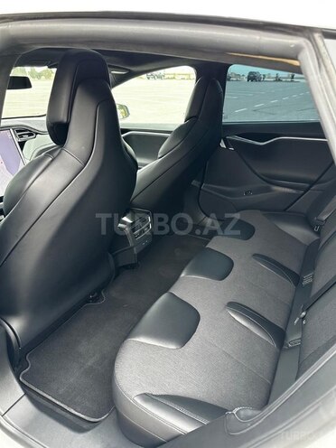 Tesla Model S 2017, 118,000 km - 0.0 l - Bakı