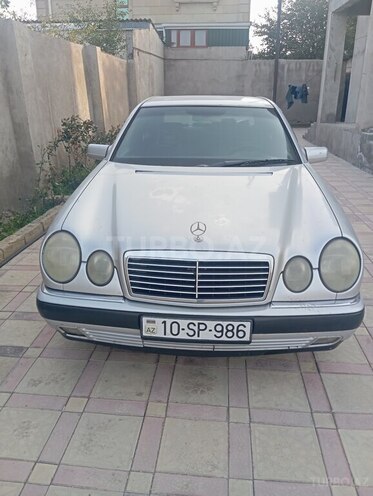 Mercedes E 200 1996, 450,000 km - 2.0 л - Bakı
