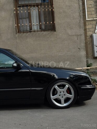 Mercedes E 240 2000, 362,000 km - 2.4 l - Bakı