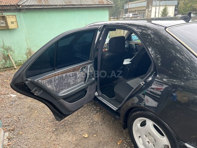 Mercedes E 240 1999, 410,000 km - 2.4 l - Masallı