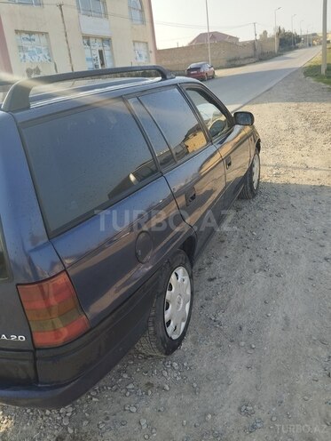 Opel Astra 1996, 180,000 km - 2.0 l - Bakı